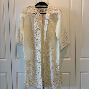 Elegant Cream Lace Trim Swimsuit Coverup